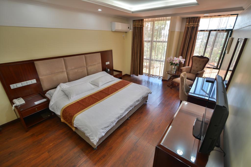 Arirang Hotel Kampala Exterior foto
