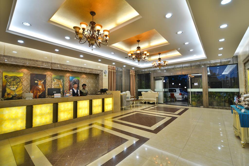 Arirang Hotel Kampala Exterior foto