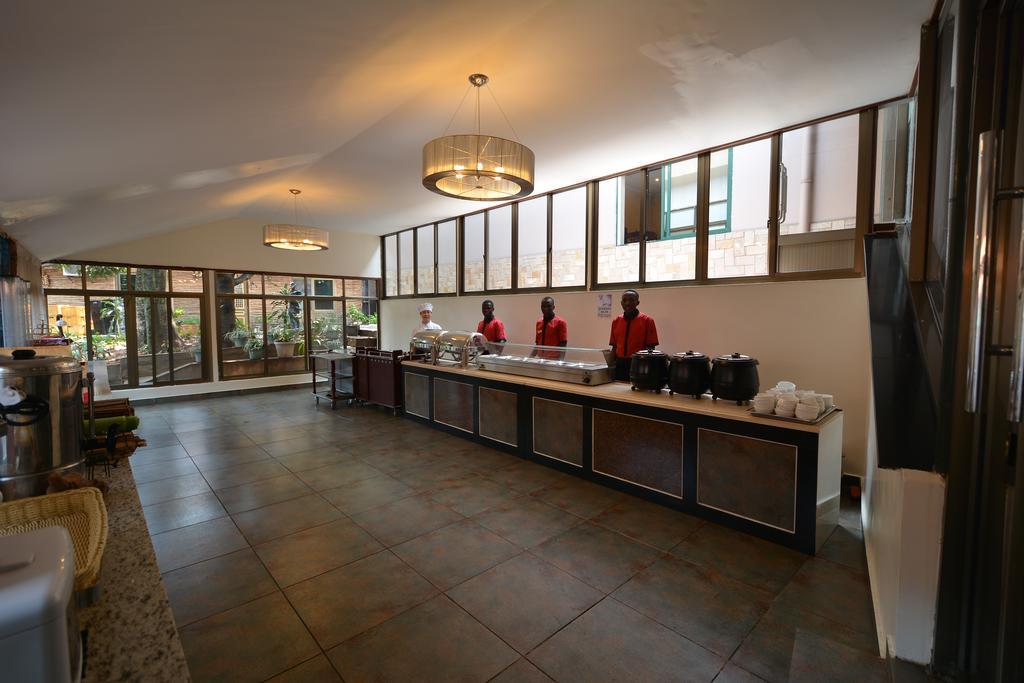 Arirang Hotel Kampala Exterior foto